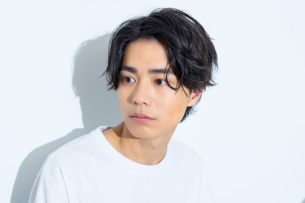 印象を引き上げる「リフトアップ眉」